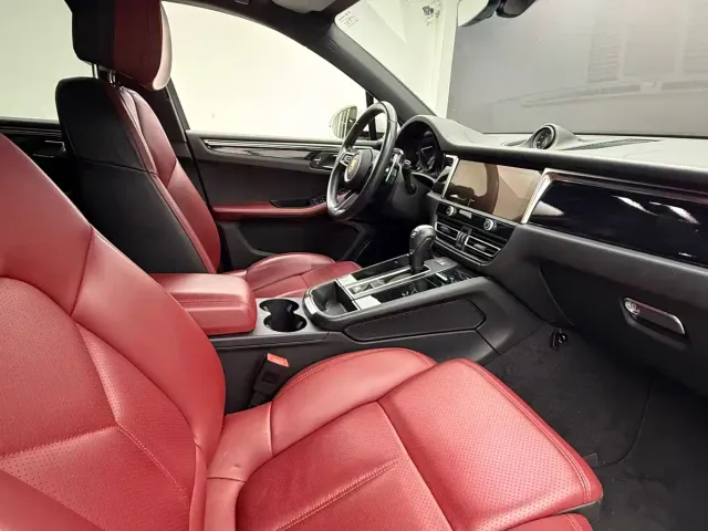 Porsche Macan — Фото автомобиля 7