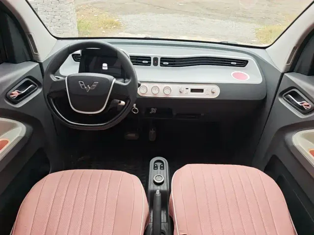 Wuling Hongguang Mini EV — Фото автомобиля 9