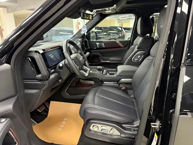 BYD FangChengBao Leopard 8 — Фото автомобиля 11