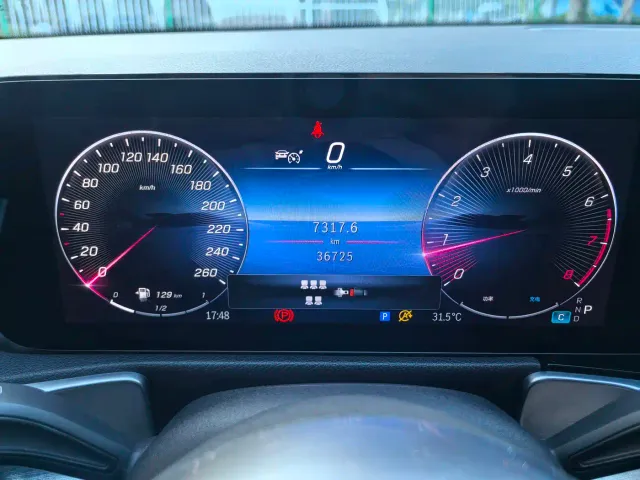 Mercedes-Benz GLB-Class — Фото автомобиля 21