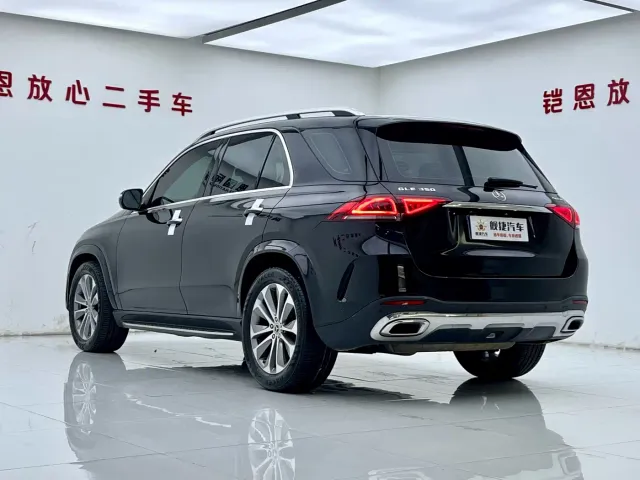 Mercedes-Benz GLE-Class — Фото автомобиля 19