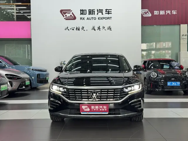 Volkswagen Passat — Фото автомобиля 2