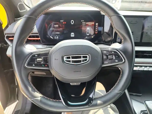 Geely Binrui — Фото автомобиля 10