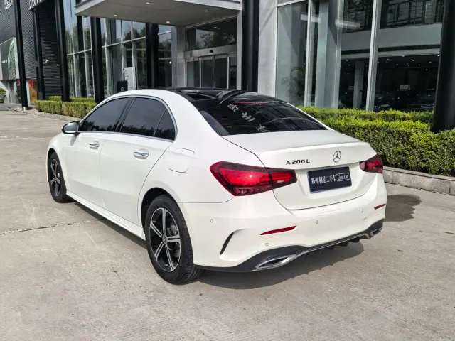 Mercedes-Benz A-Class — Фото автомобиля 4