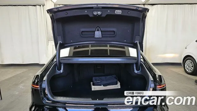 Hyundai Grandeur — Фото автомобиля 20