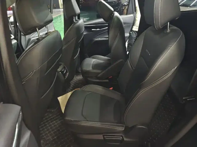 Maxus G50 — Фото автомобиля 16
