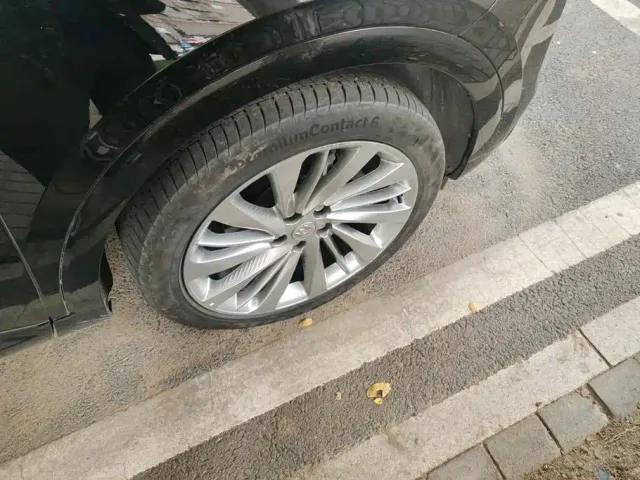 Buick Envision Plus — Фото автомобиля 6