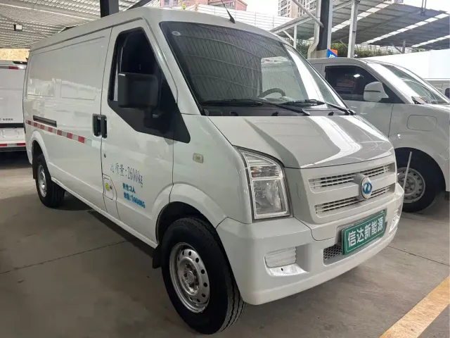 Ruichi New Energy EC35 — Фото автомобиля 2