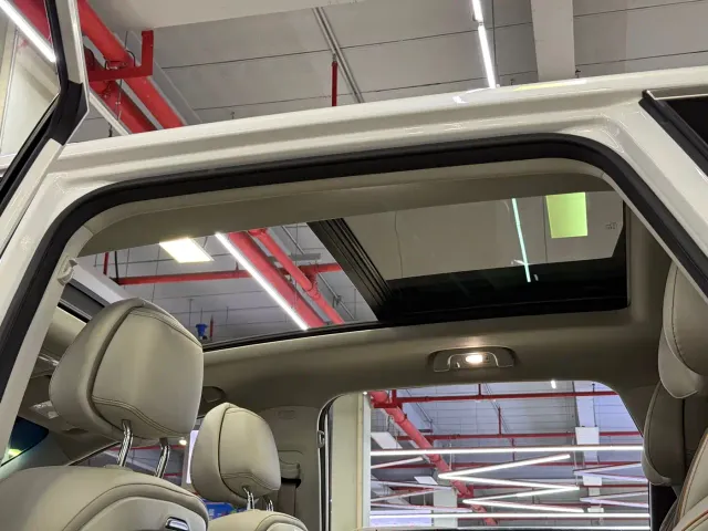 Forthing Yacht — Фото автомобиля 12