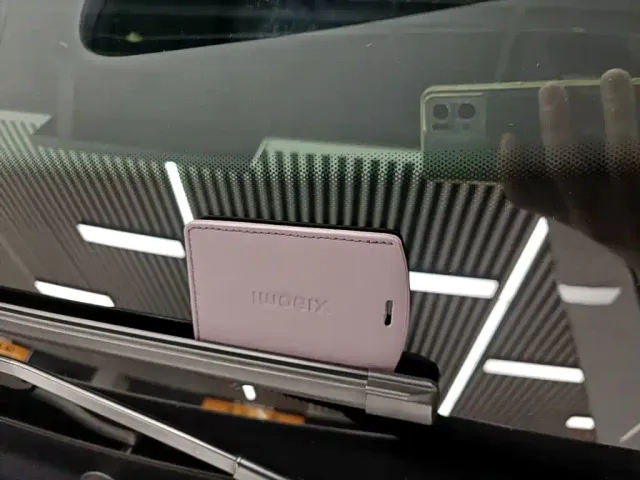Xiaomi SU7 — Фото автомобиля 8