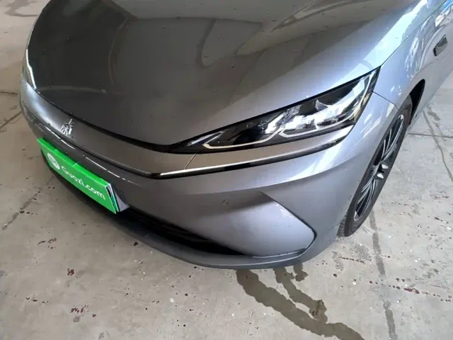 BYD Qin L — Фото автомобиля 23