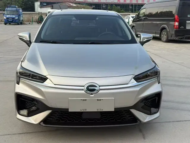 GAC Aion S — Фото автомобиля 2