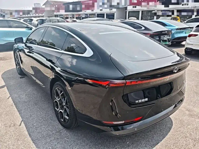 Changan Qiyuan A07 — Фото автомобиля 22