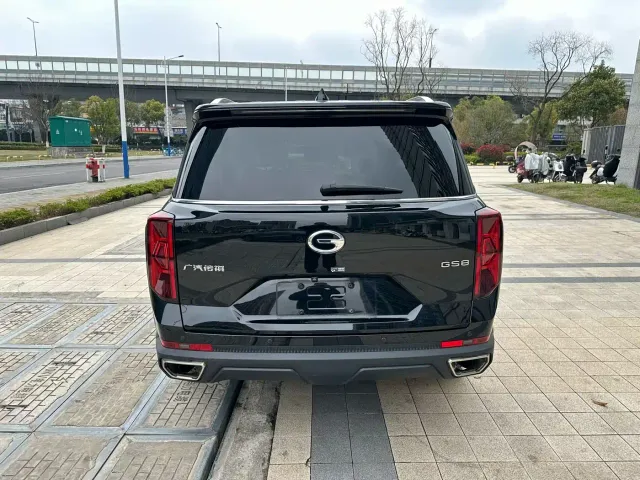 GAC Trumpchi GS8 — Фото автомобиля 5