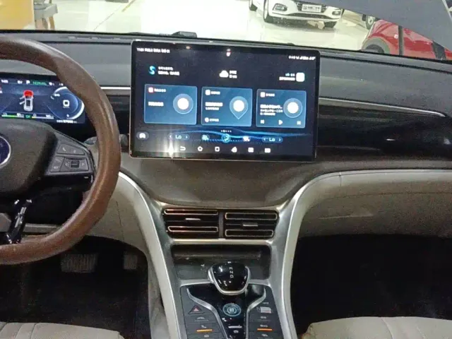 BYD Song Pro — Фото автомобиля 12