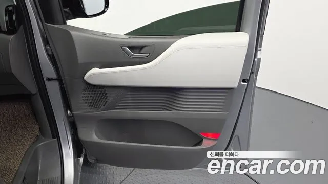 Hyundai Staria — Фото автомобиля 14
