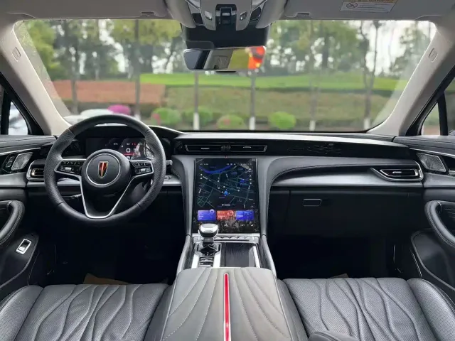 Hongqi H5 — Фото автомобиля 5