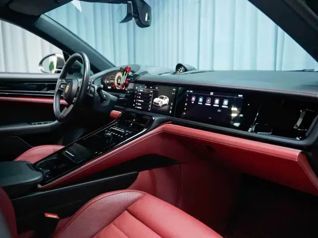 Porsche Panamera — Фото автомобиля 17