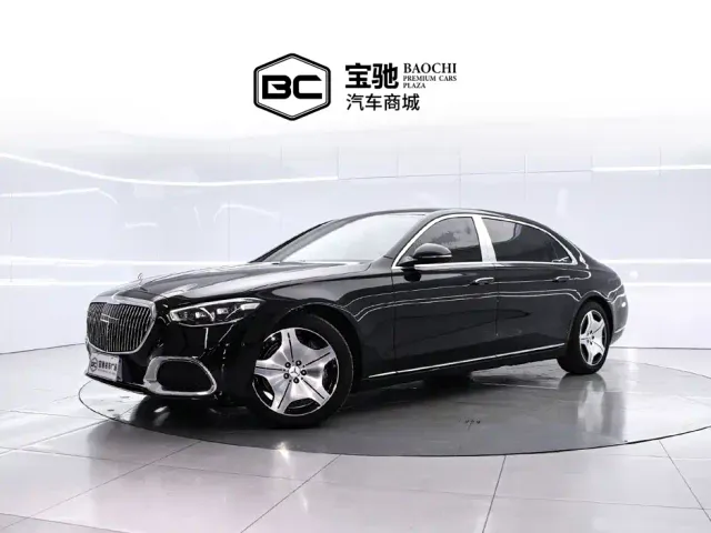 Фотография автомобиля — Mercedes-Benz Maybach S-Class