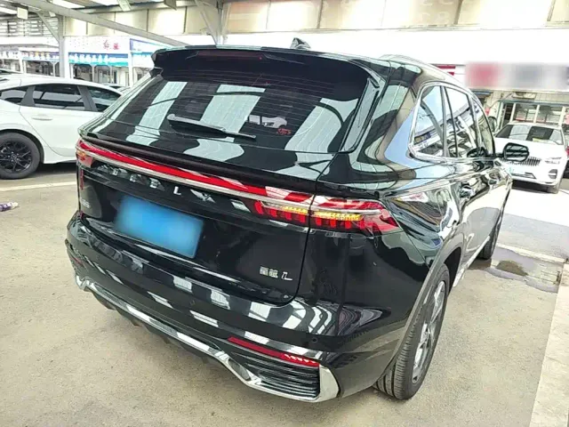 Geely Xingyue L — Фото автомобиля 6