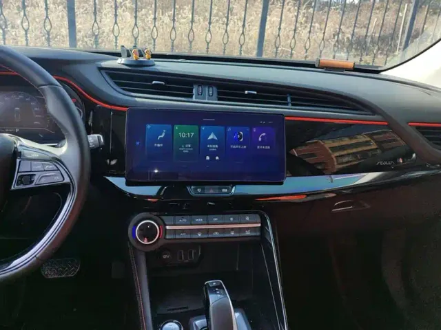 Dongfeng Fengshen AX7 — Фото автомобиля 13