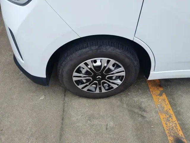 Wuling Yangguang — Фото автомобиля 22