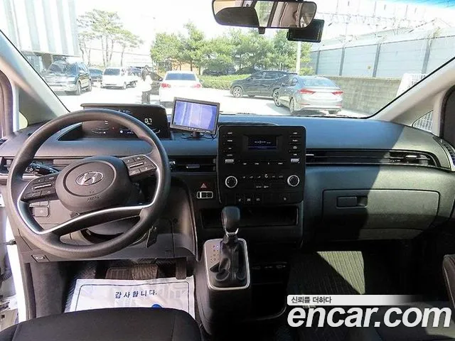 Hyundai Staria Staria Карго 5 мест — Фото автомобиля 7