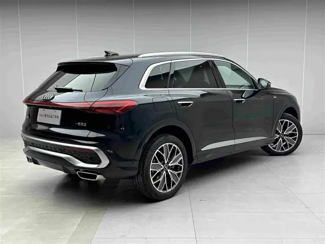 Audi Q5L — Фото автомобиля 4