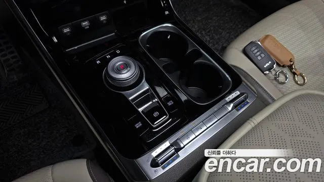 Kia Carnival 4th Gen — Фото автомобиля 12