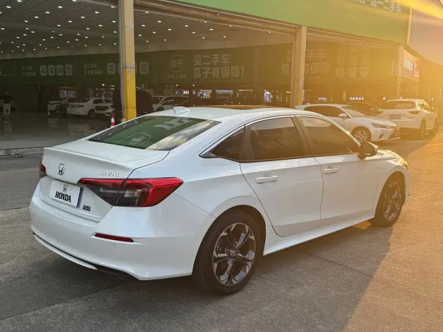 Honda Civic — Фото автомобиля 7