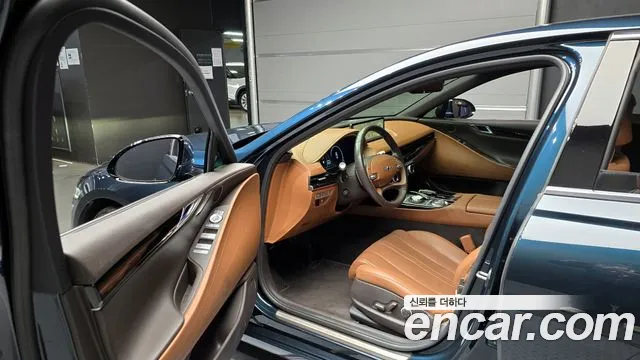 Genesis G80 Бензин 2.5 турбо 2WD — Фото автомобиля 11