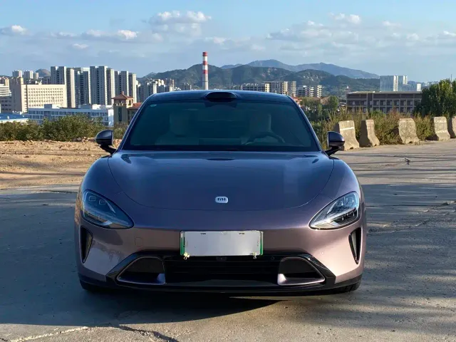 Xiaomi SU7 — Фото автомобиля 2