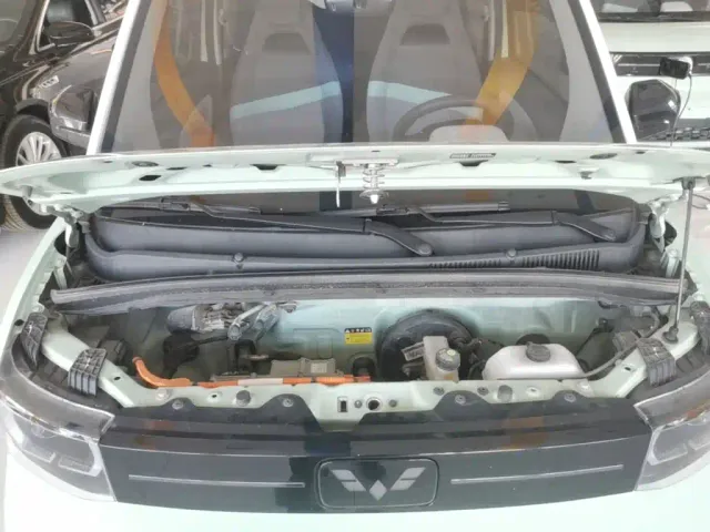Wuling Hongguang Mini EV — Фото автомобиля 19