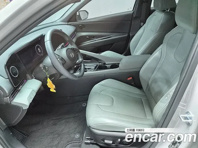 Hyundai Avante CN7 — Фото автомобиля 9