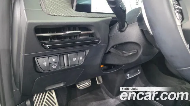 Kia EV6 — Фото автомобиля 24
