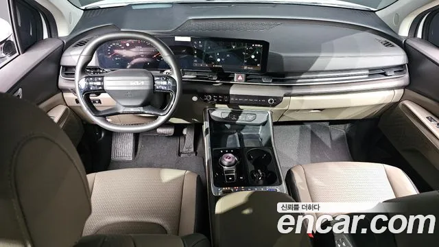 Kia Carnival Generation 4 — Фото автомобиля 7