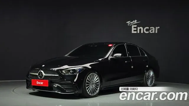 Фотография автомобиля — Mercedes-Benz C-Class C300 4MATIC AMG Line