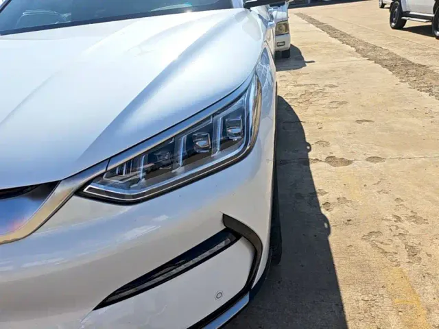 BYD Song PLUS — Фото автомобиля 23