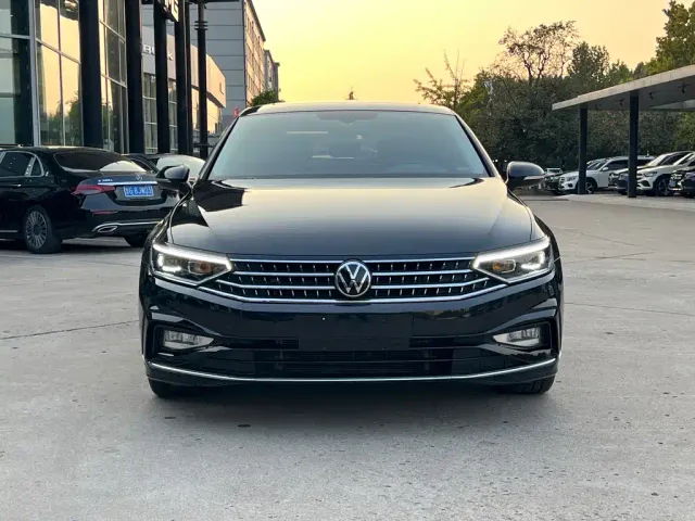 Volkswagen Magotan — Фото автомобиля 2