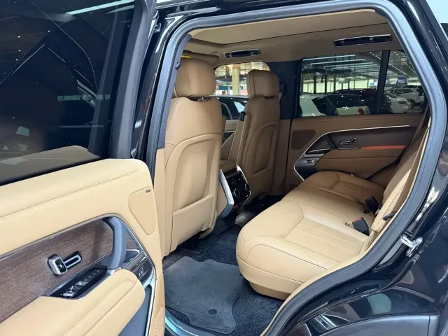 Land Rover Range Rover — Фото автомобиля 9