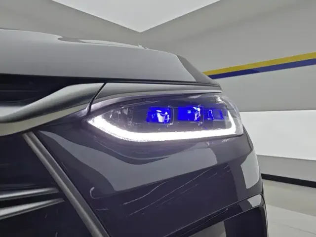 BYD Tang — Фото автомобиля 5