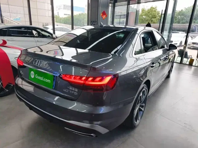 Audi A4L — Фото автомобиля 6