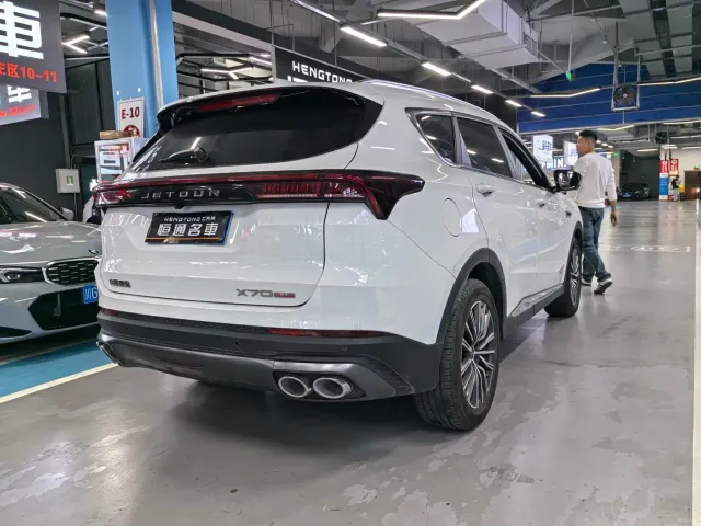 Jetour X70 Plus — Фото автомобиля 13