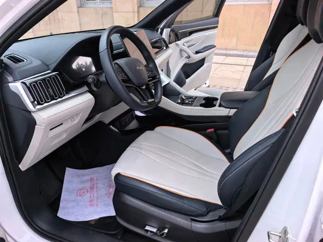 BYD Song PLUS — Фото автомобиля 7