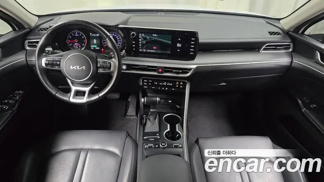 Kia K5 K5 3 поколение 2.0 LPI(Для проката) — Фото автомобиля 7