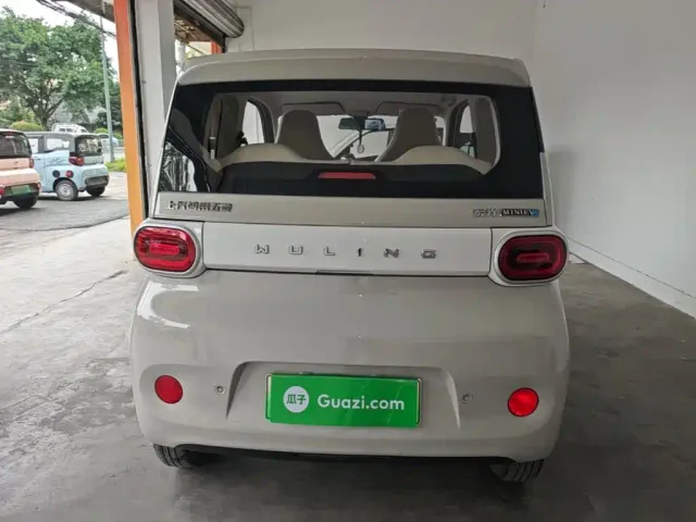 Wuling Hongguang Mini EV — Фото автомобиля 5