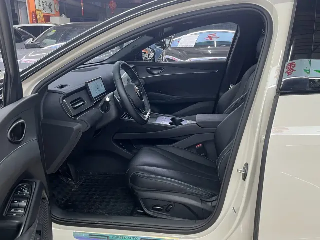 BYD Seal 06 DM-i Touring — Фото автомобиля 7