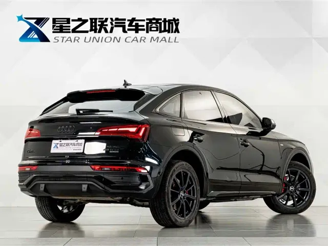 Audi Q5L Sportback — Фото автомобиля 6