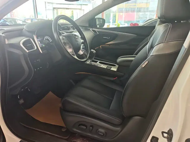 Nissan Murano — Фото автомобиля 7