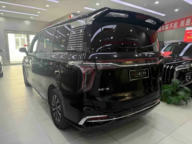 Hongqi HQ9 PHEV — Фото автомобиля 6